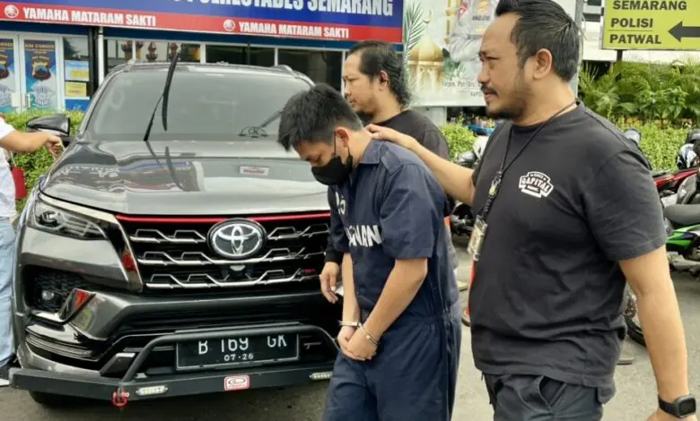 Mahasiswa kedokteran di Semarang curi mobil Fortuner milik rekannya dengan dalih iseng. (FOTO: Ist).