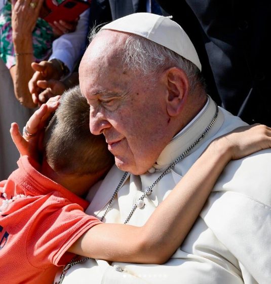 Paus Fransiskus akan berkunjung ke Indonesia pada September mendatang. (FOTO: IG franciscus).