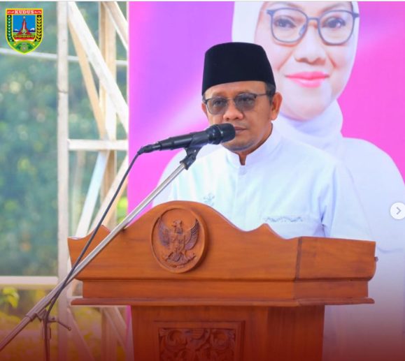 Penjabat Bupati Kudus Muhammad Hasan Chabibie. (FOTO: IG @pemkabkudus).