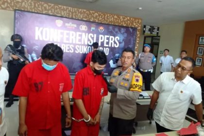 Kapolres Sukoharjo, AKPB Sigit saat melakukan konferensi pers terkait kasus sabu-sabu di Mapolres Sukoharjo, Senin (29/7/2024).