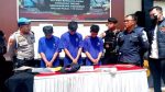 Tiga tersangka dugaan penganiayaan seorang remaja di Boyolali, Jawa Tengah, Rabu (7/8/2024). (FOTO: Berita Satu/Joko Laksono).